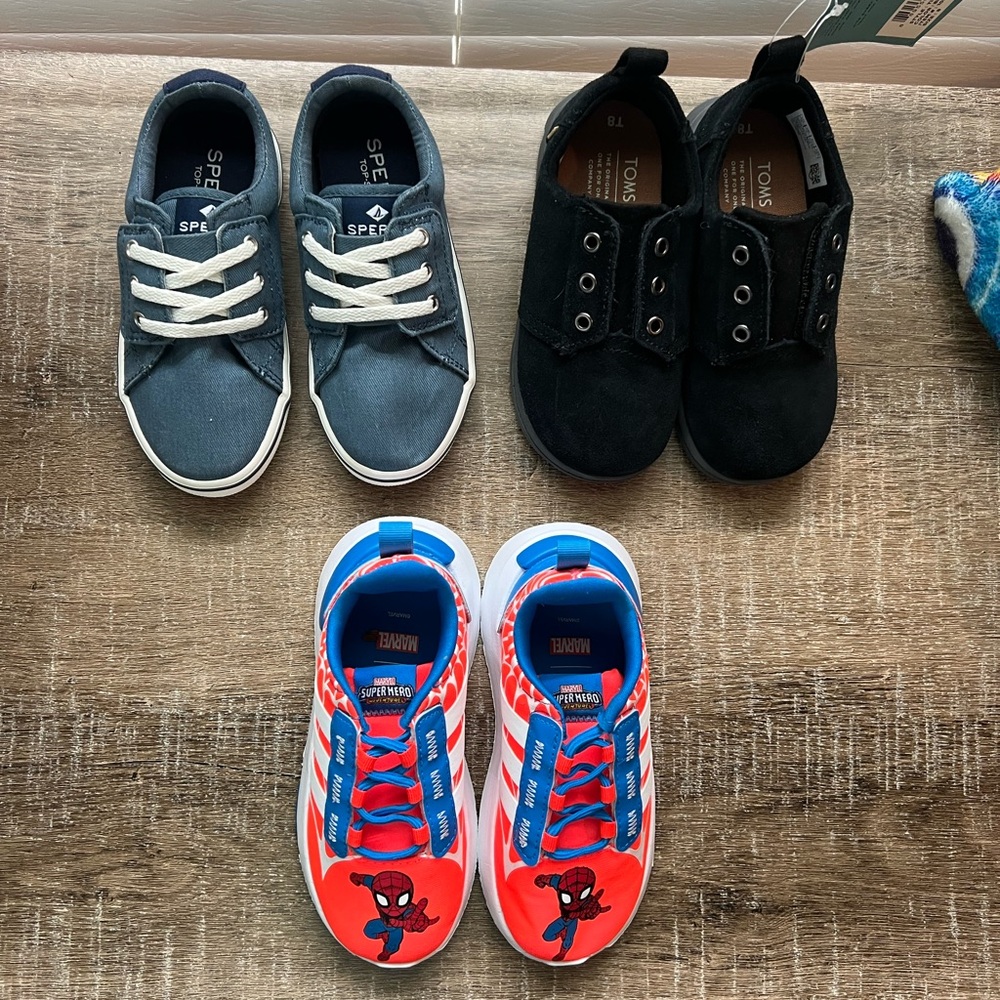 Toddler 8T Shoes Bundle